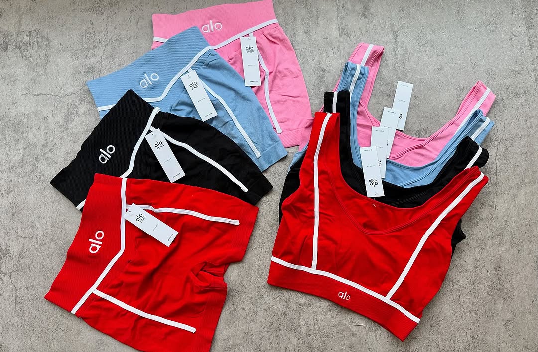 Alo Yoga clothing pallet wholesale - 250 units of premium activewear