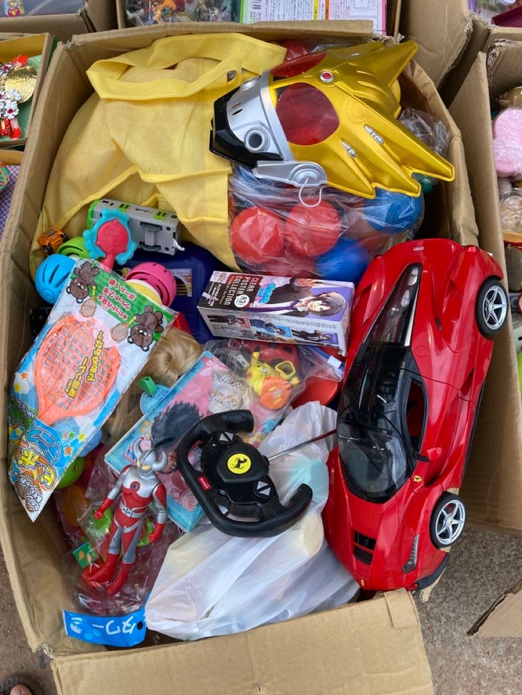 Warehouse inventory electric toys
