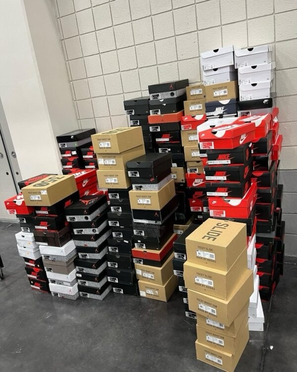 Bulk Nike footwear inventory
